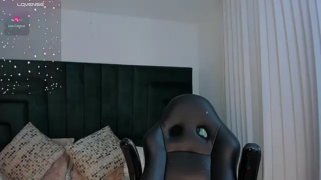 FaloonRoussel online show from February 12, 6:20 pm