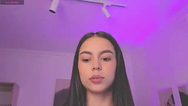 Aleejaa   online show from November 18, 11:44 am