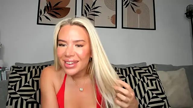 Alexia-Lee online show from October 19, 8:33 pm