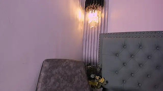 Celeste Mcs  online show from November 15, 4:02 am