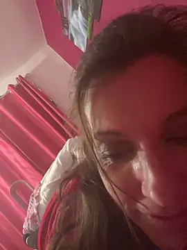 Lwhite1 online show from January 17, 12:40 am