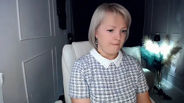 Juarnea online show from February 9, 2:19 pm