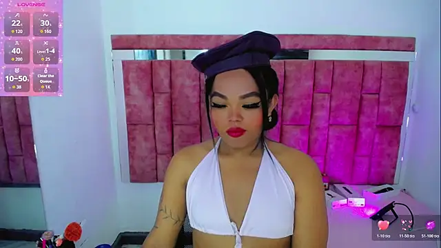 KayleighDreams  online show from April 2, 5:05 am