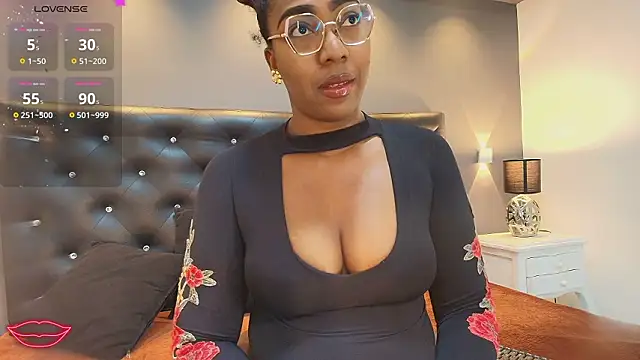 dirtyvictoria online show from February 5, 12:19 pm