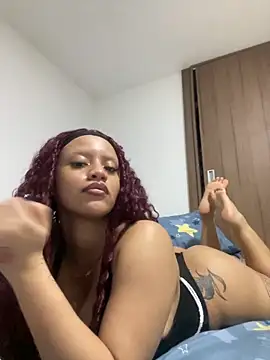 Snapshot of Charlotee_ chatting on October 15, 7:55 am Charlotee online show from October 15, 7:55 am