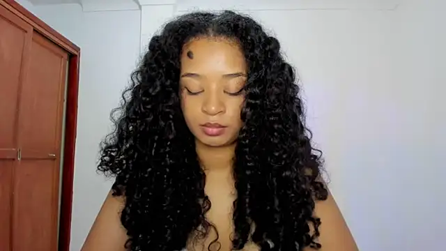 Tammy-Bliss online show from November 28, 2:25 am