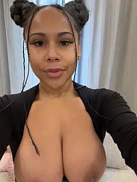 HaileyDiana online show from December 16, 12:33 pm