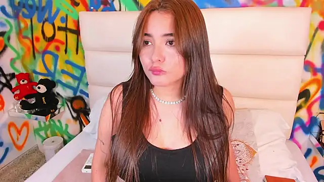 Liana Bernocchi online show from February 4, 8:23 pm