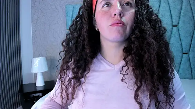 Snapshot of Valeria__soler chatting on October 2, 1:16 pm Valeria soler online show from October 2, 1:16 pm