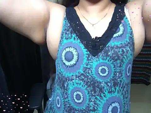 Arushisingh8888 online show from November 27, 12:19 pm