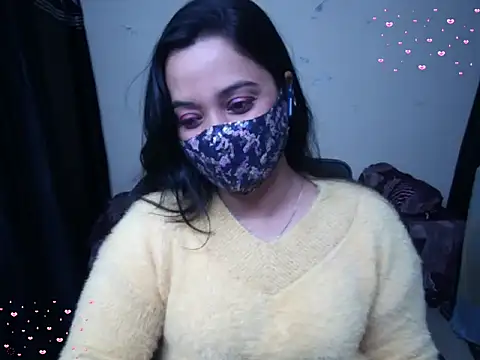 Arushisingh8888 online show from January 6, 2:10 pm