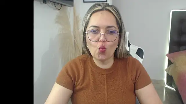 samy vsn online show from November 30, 6:56 pm