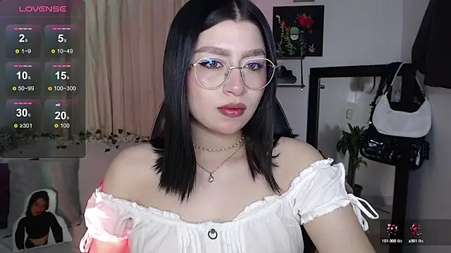 mily thomson b  online show from October 8, 1:54 am