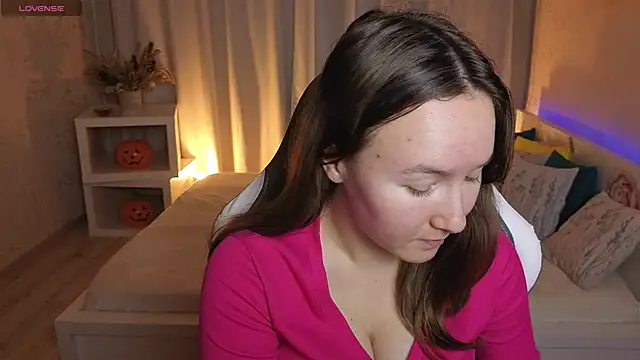 Little doll meow online show from November 11, 3:35 am