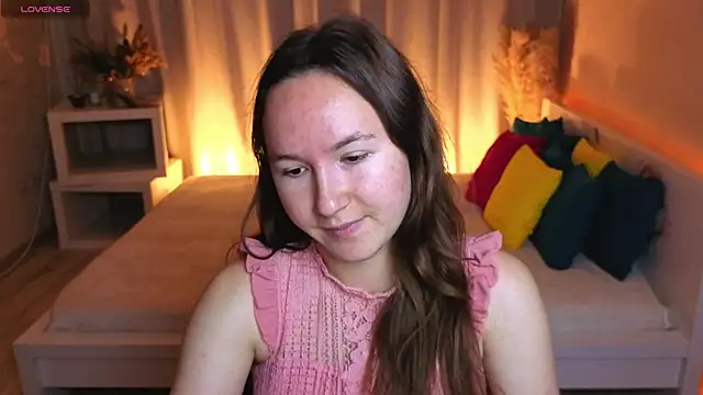 Little doll meow online show from September 26, 3:15 am