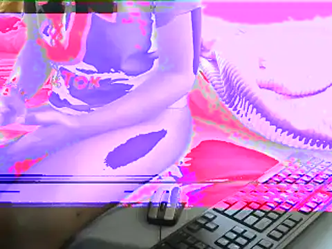 Snapshot of Sparkle_asteric chatting on September 20, 5:06 am Sparkle asteric online show from September 20, 5:06 am