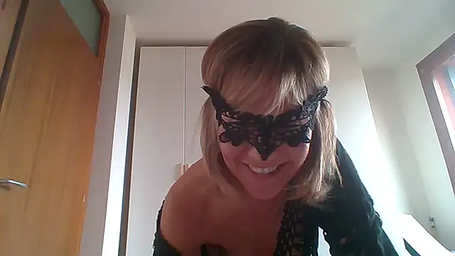 marvelline741 online show from October 12, 2:19 pm