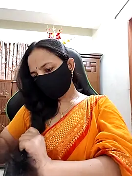 Payel-Sen online show from May 17, 6:29 pm