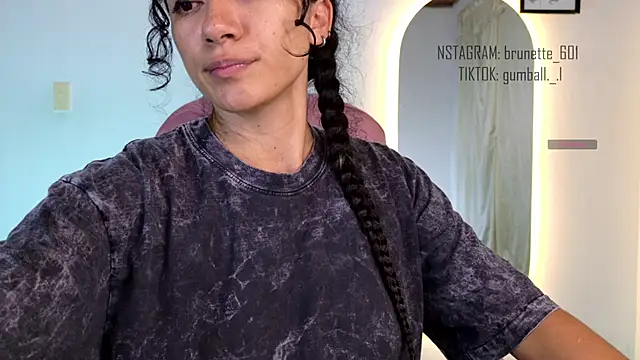 paula brunette online show from December 3, 4:48 am