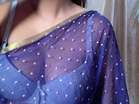 Sexy trisha  7 online show from March 22, 8:48 pm