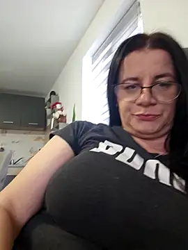 KristenVega online show from October 26, 1:06 pm