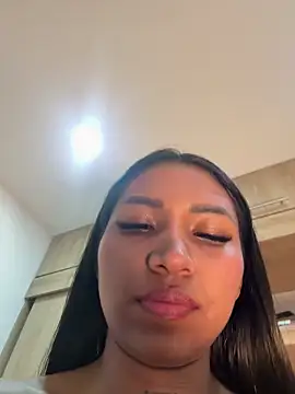 Barbiebrunette  online show from September 25, 7:07 am