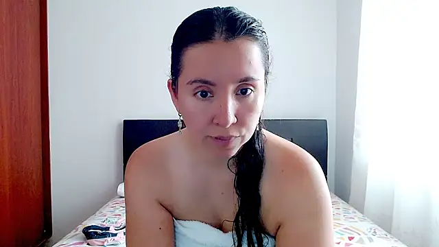 emely sexx20 online show from November 5, 3:39 pm