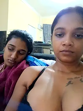 Snapshot of Indianqueen03 chatting on October 17, 5:38 pm Indianqueen03 online show from October 17, 5:38 pm