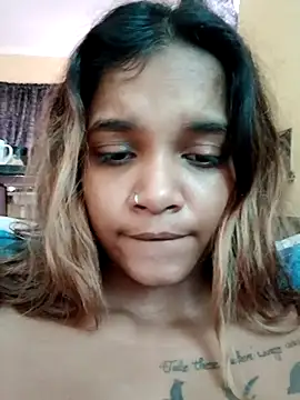 Snapshot of Indianqueen03 chatting on September 10, 11:54 am Indianqueen03 online show from September 10, 11:54 am