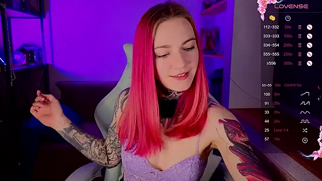 Roxy      online show from December 13, 8:48 pm