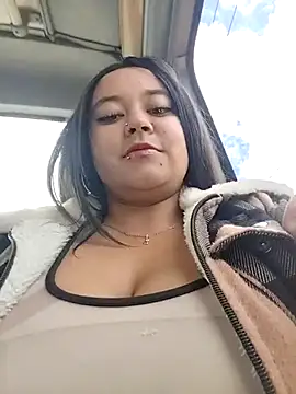 Cristal  04 online show from November 17, 6:08 pm