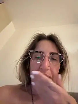 casalinga88 online show from November 28, 6:38 am