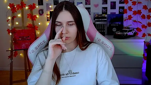 AliceCharmy online show from November 28, 7:33 am