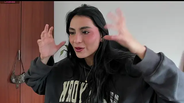 Dahian-peach online show from April 15, 6:41 pm