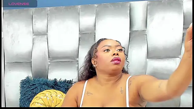 CamilaBenitez online show from March 28, 9:57 pm