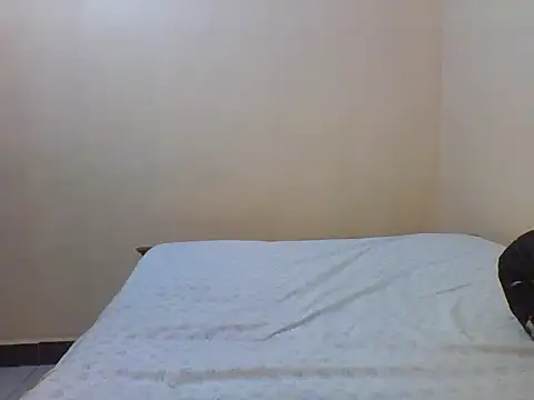 princess-cutie12 online show from April 10, 6:30 am