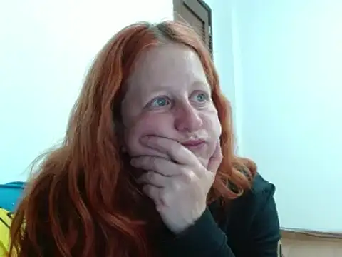 ViioletaMora online show from October 3, 5:34 am