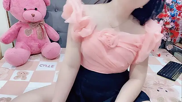 Funikio online show from December 2, 1:51 am