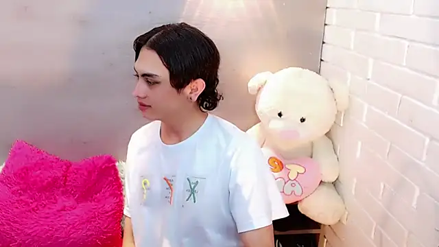 Daniela Pink  online show from October 11, 8:22 pm