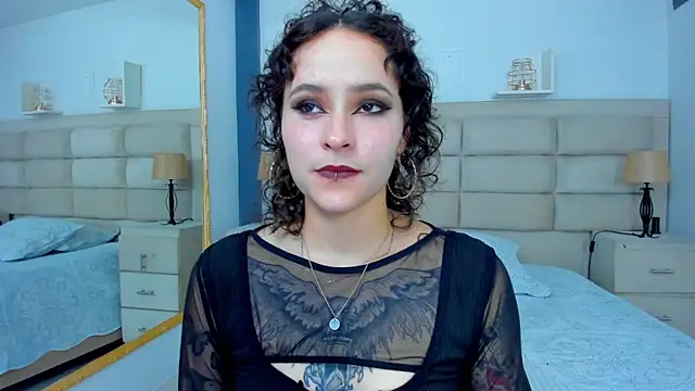 Snapshot of AnnyThompson_ chatting on September 11, 9:48 pm AnnyThompson online show from September 11, 9:48 pm