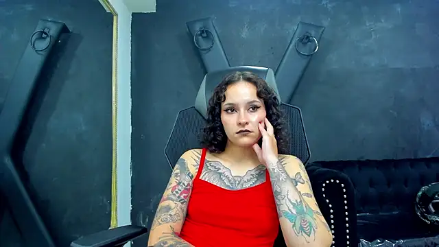 Snapshot of AnnyThompson_ chatting on October 18, 9:49 pm AnnyThompson online show from October 18, 9:49 pm