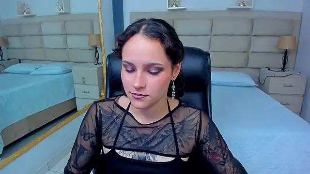 Snapshot of AnnyThompson_ chatting on October 16, 9:39 pm AnnyThompson online show from October 16, 9:39 pm