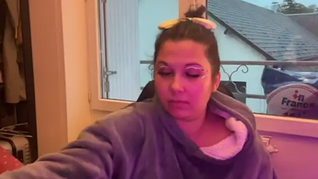 minette-sexy online show from November 22, 4:20 pm