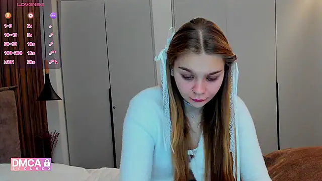 Molly sweetie online show from November 20, 7:42 am