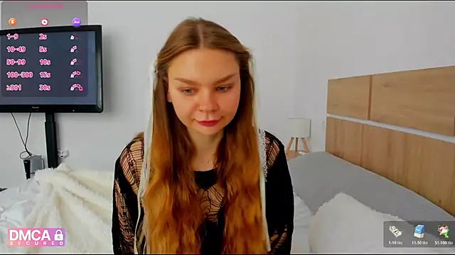 Molly sweetie online show from April 8, 6:37 am