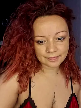 Snapshot of LilyyBigAss chatting on October 14, 12:52 pm LilyyBigAss online show from October 14, 12:52 pm