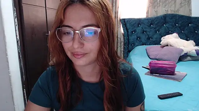 Snapshot of Kate_lorens9 chatting on October 17, 3:04 pm Kate lorens9 online show from October 17, 3:04 pm