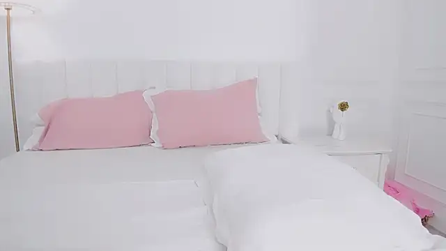 BELLALIMA online show from March 25, 1:33 am