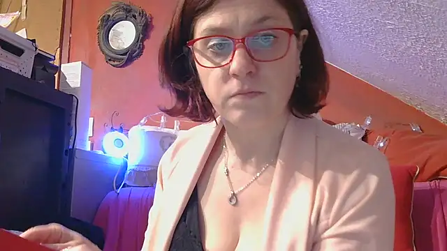 lanax online show from April 7, 11:45 am