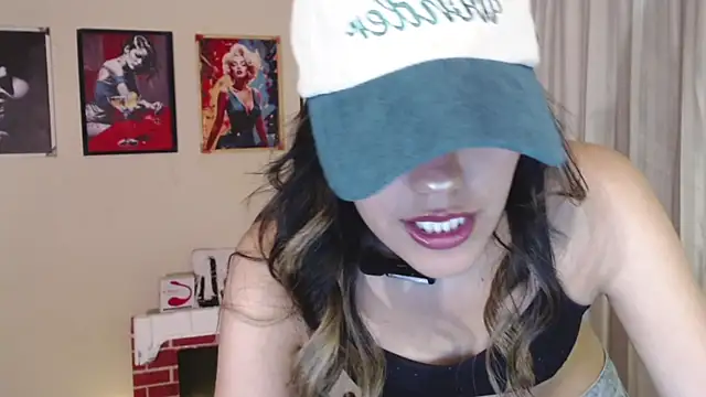 Valcooky online show from December 2, 3:30 am